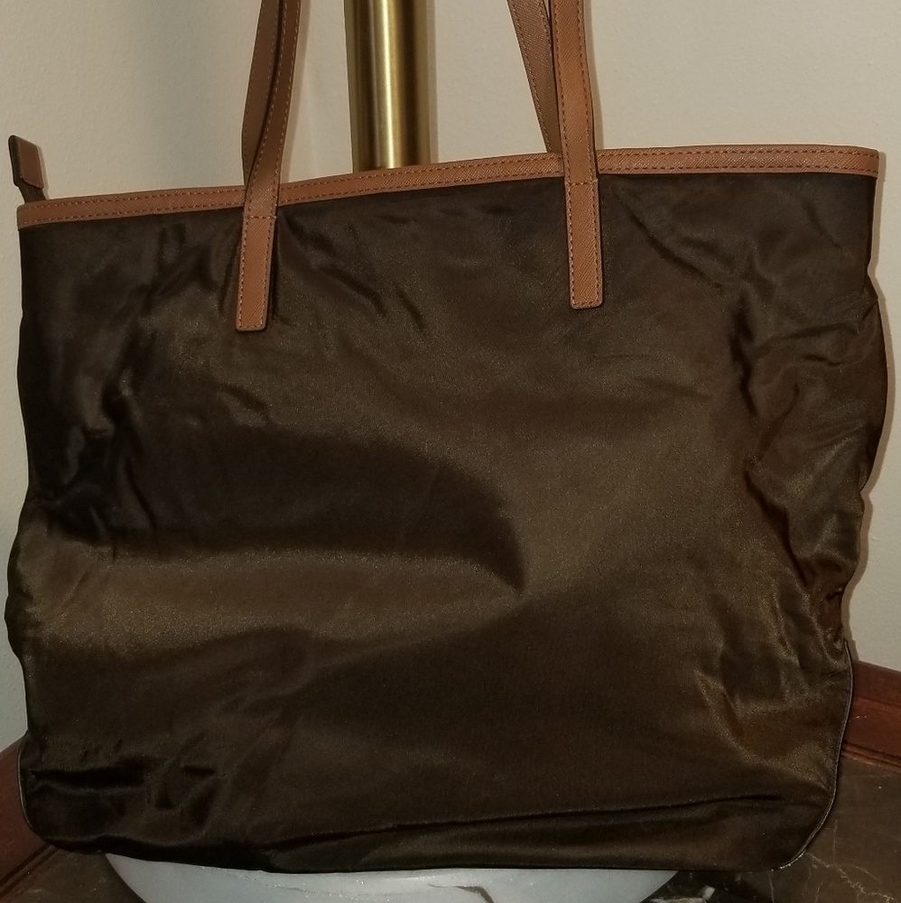 Mk handbag - Picture 2 of 6